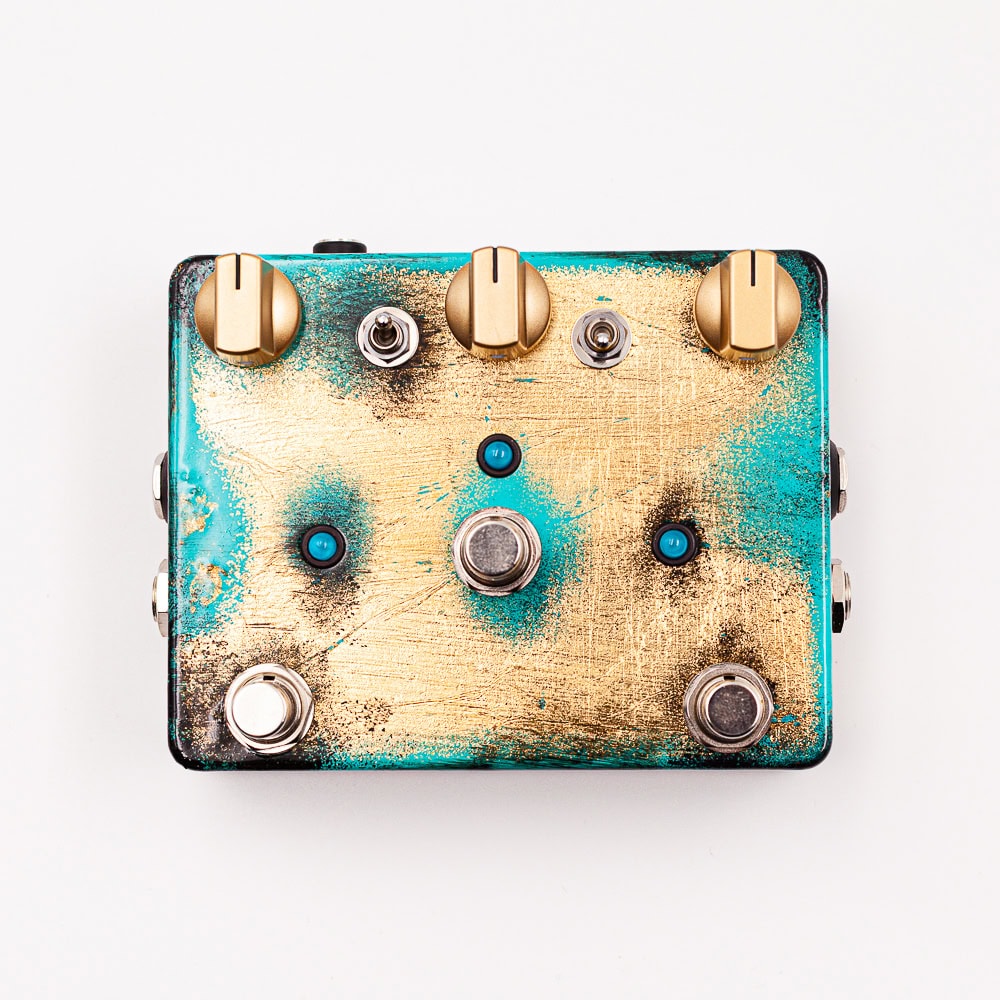 Turquoise Gold Ripply Fall